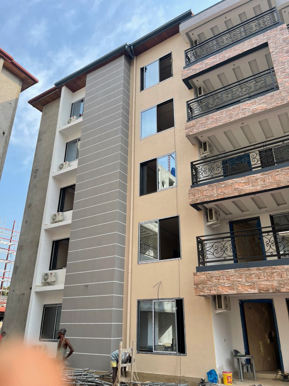 Chantier de construction GTK — Kinshasa RDC